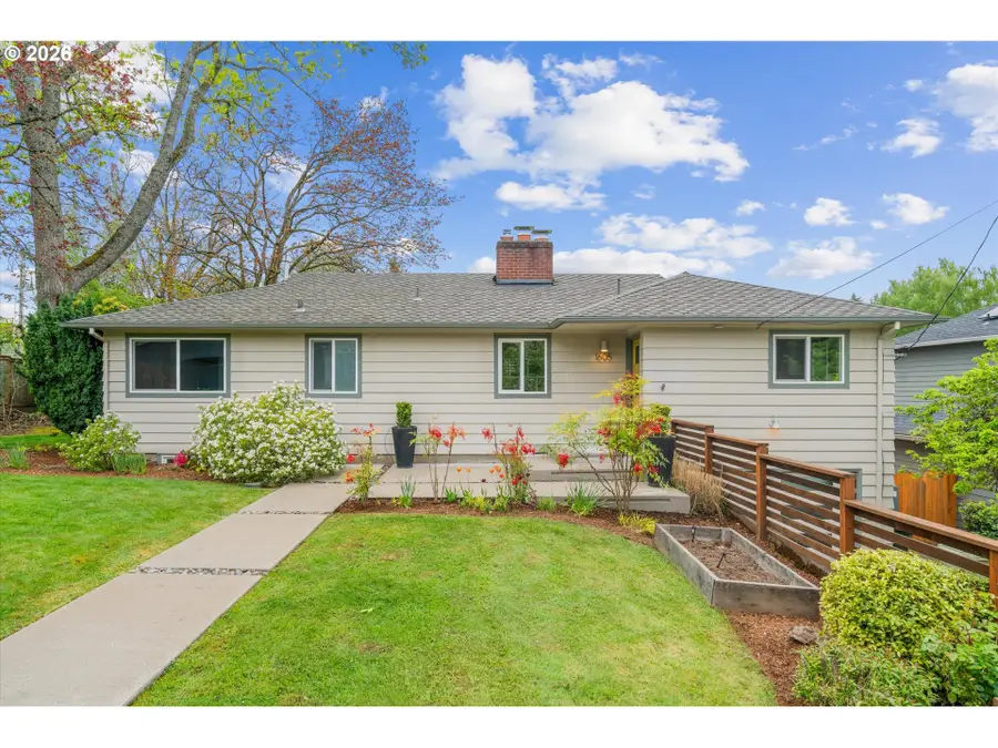 1605 SW 88th Ave, Portland, OR 97225 - #3
