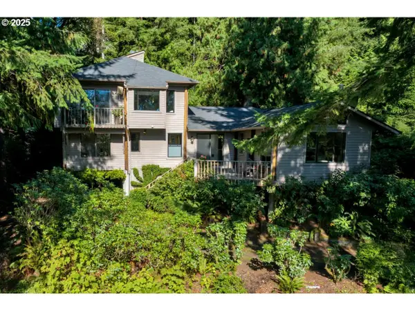 6651 Twin Fawn Dr, Florence, OR 97439