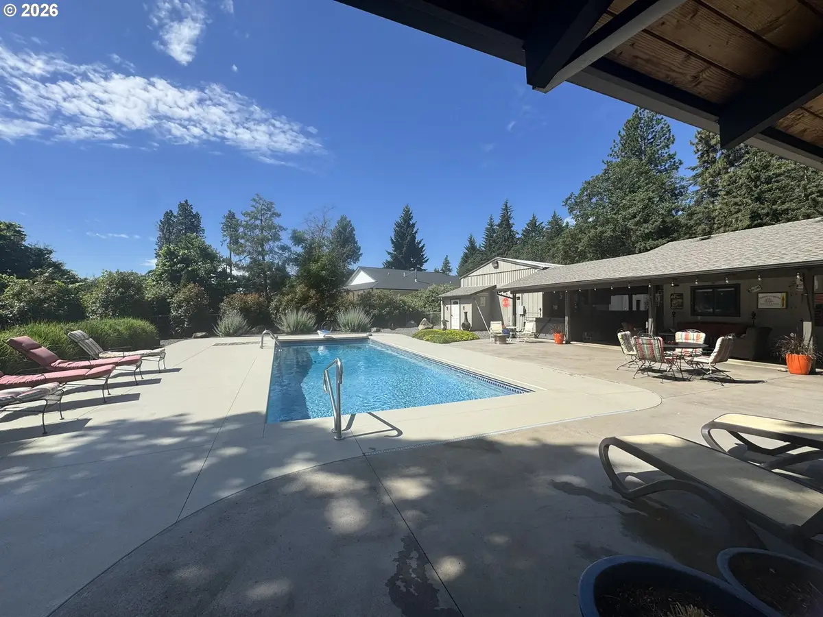 3801 Schull Dr, Hoodriver, OR 97031 - #1