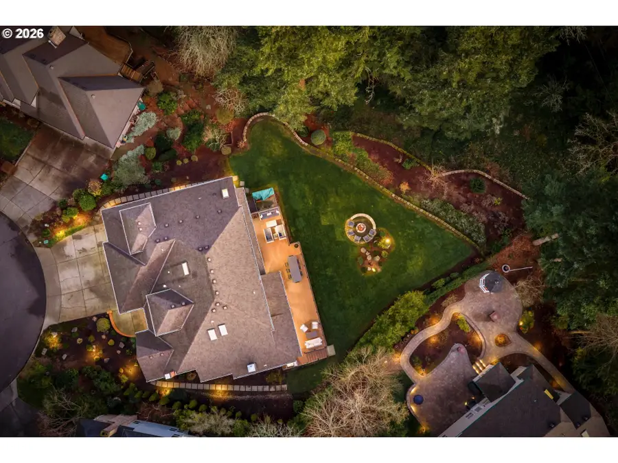 4302 SW Terlyn Ct, Portland, OR 97221 - Image #3