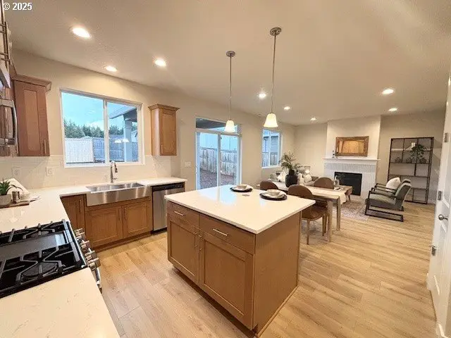 1565 N Young St, Lafayette, OR 97127 - Image #3