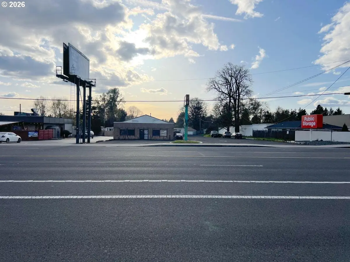 11493 SE 82nd Ave, Northwest Clackamas, OR 97086 - #1