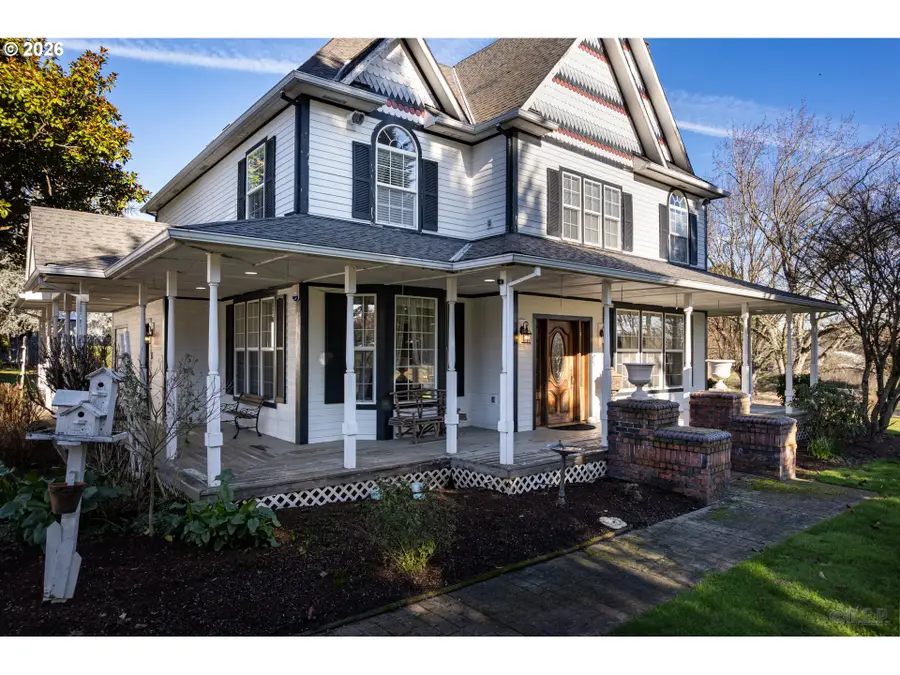 34085 Berg Rd, Warren, OR 97053 - #2