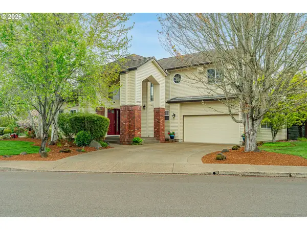 2520 NW Pinehurst Dr, McMinnville, OR 97128