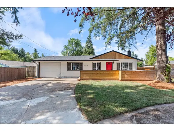12875 SW Dale Cir, Beaverton, OR 97008