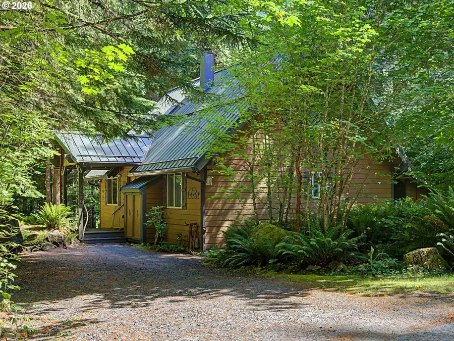 72410 E Smith Loop, Rhododendron, OR 97049 - #2