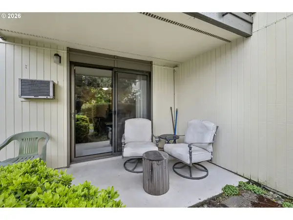 4059 Donald St #D, Eugene, OR 97405