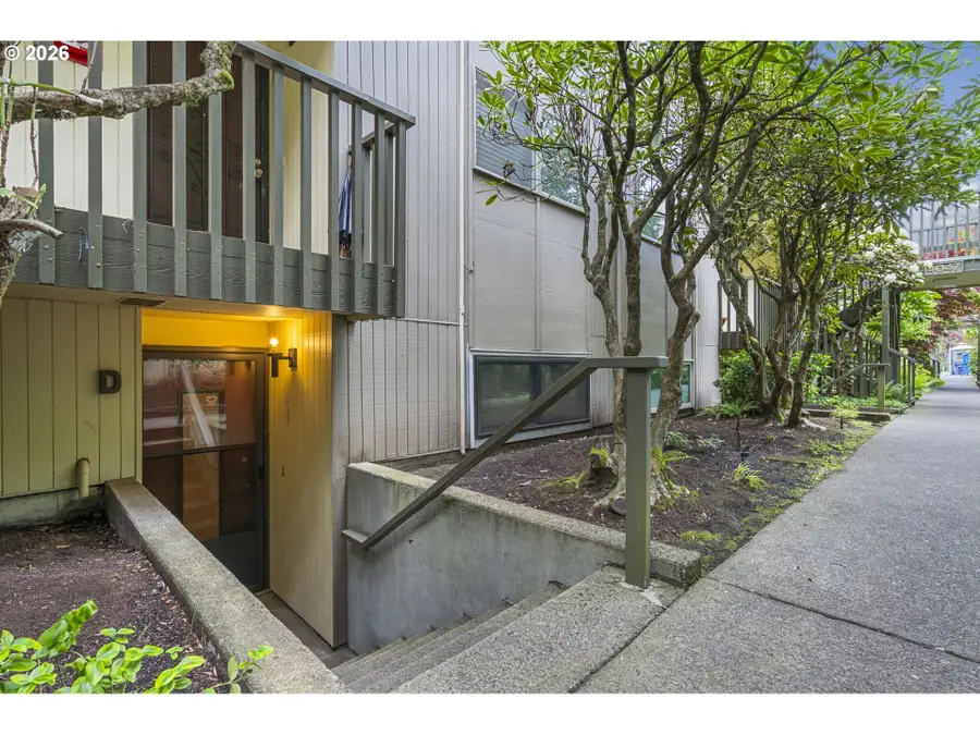 4059 Donald St #D, Eugene, OR 97405 - #2