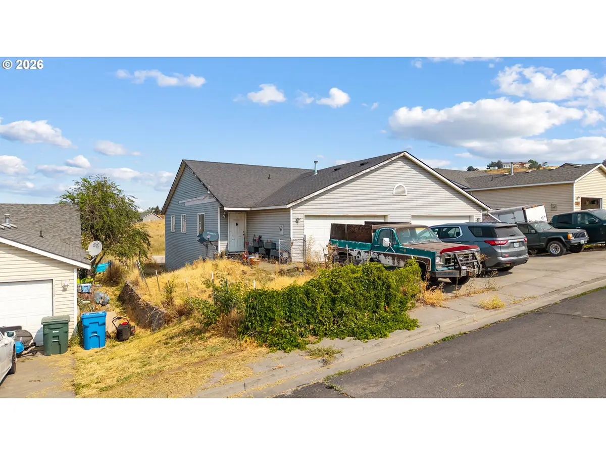 1109 SW Nye Ave, Pendleton, OR 97801 - #1
