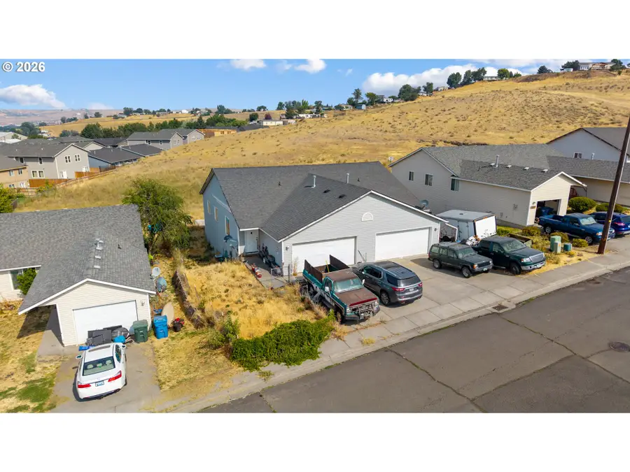1109 SW Nye Ave, Pendleton, OR 97801 - #2
