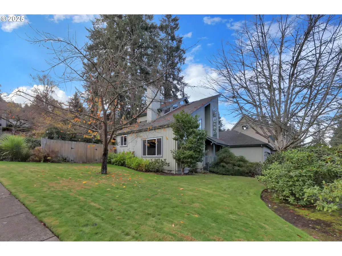 3426 Breezewood Ave, Eugene, OR 97405 - Image #1