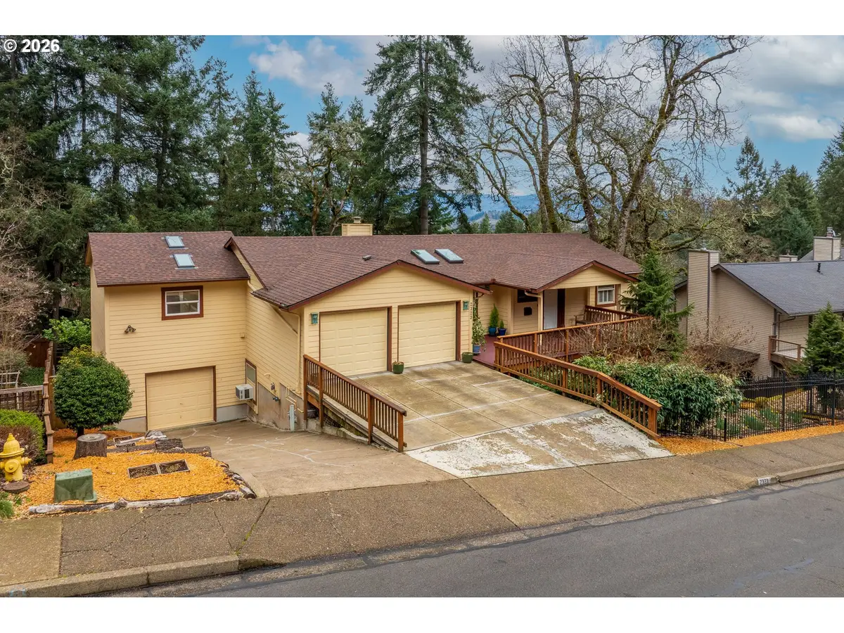 2323 W 28th Ave, Eugene, OR 97405 - #1