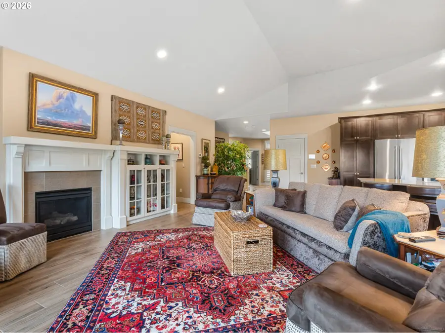 3102 Winkel Way, West Linn, OR 97068 - #3