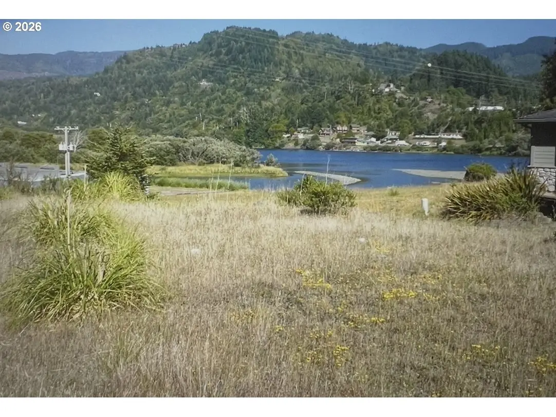 316 Hume, Wedderburn, OR 97444 - #1