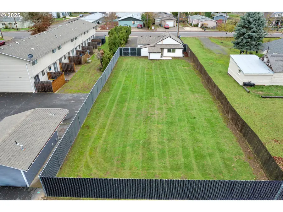 650 Tangent St, Lebanon, OR 97355 - Image #3