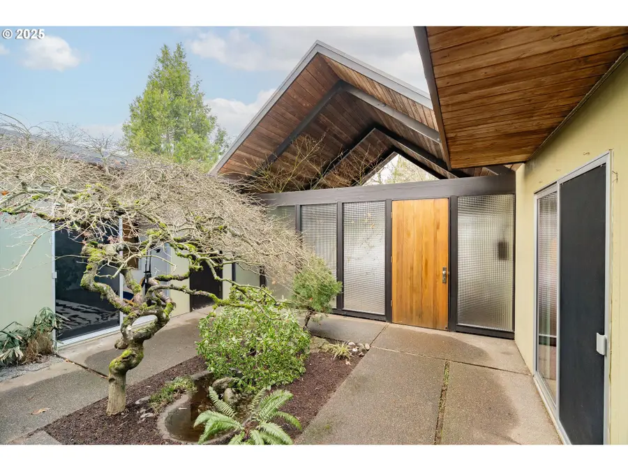 2720 NW Forest Ave, Beaverton, OR 97006 - Image #2