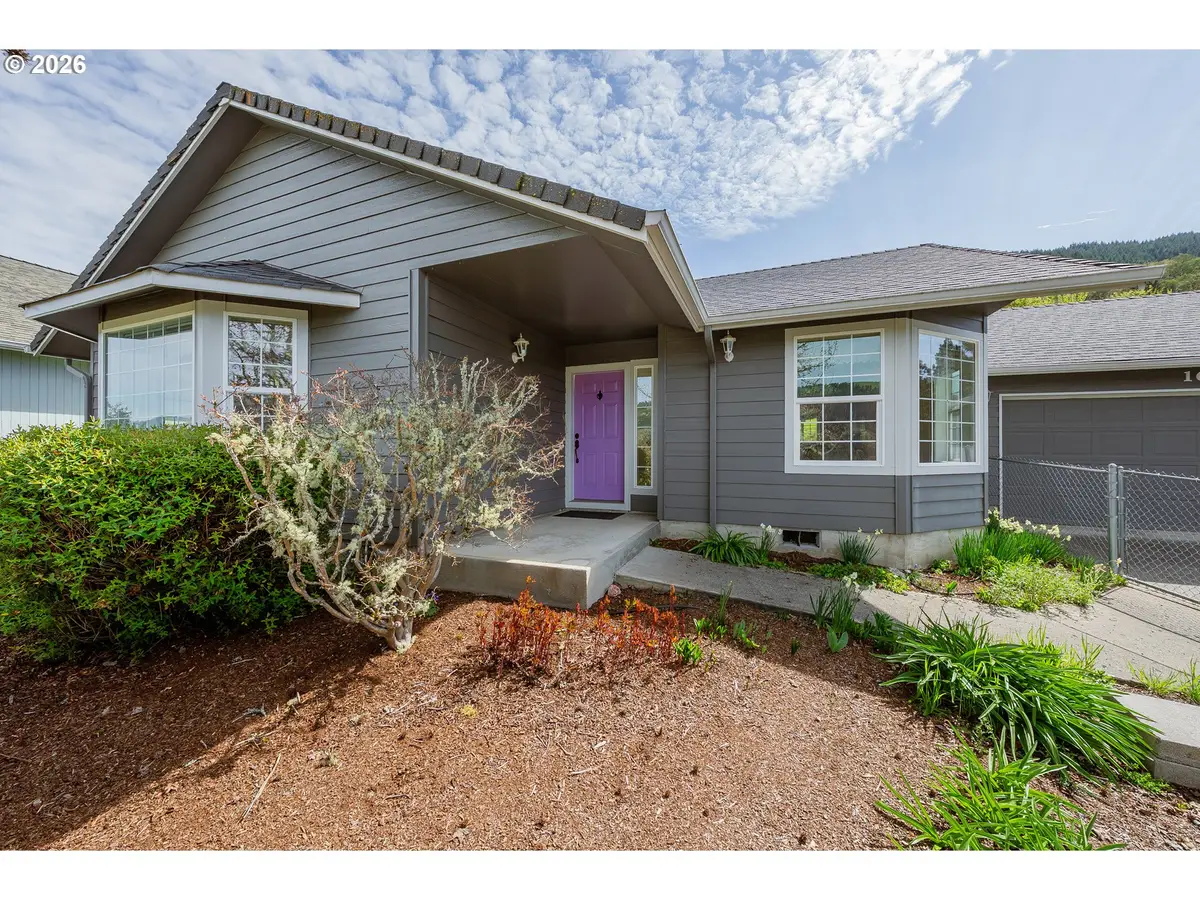 1074 Arburnia St, Tri City, OR 97457 - #1