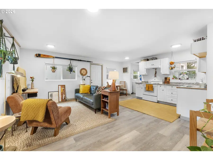 9946 N Lombard St, Portland, OR 97203 - #3