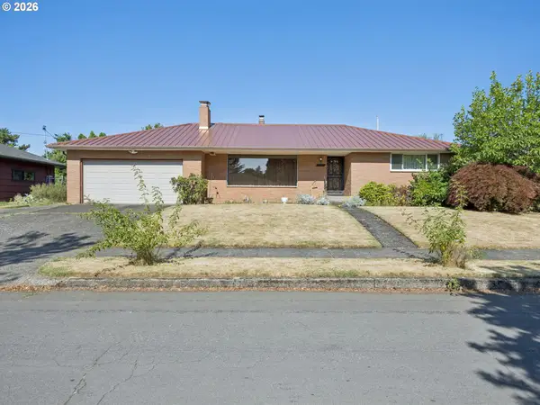 709 NE 107th Pl, Portland, OR 97220