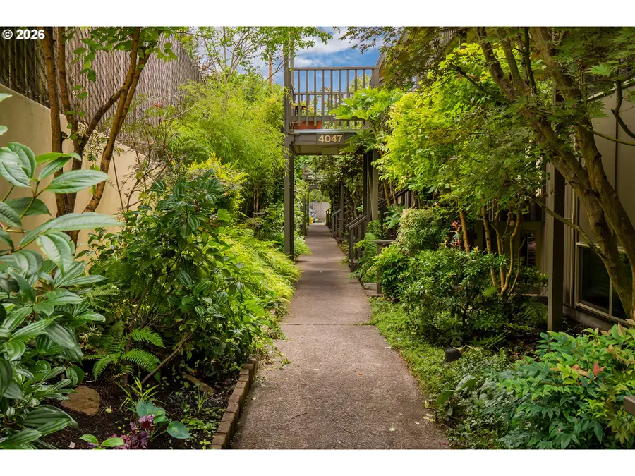 4047 Donald St #C, Eugene, OR 97405 - #2