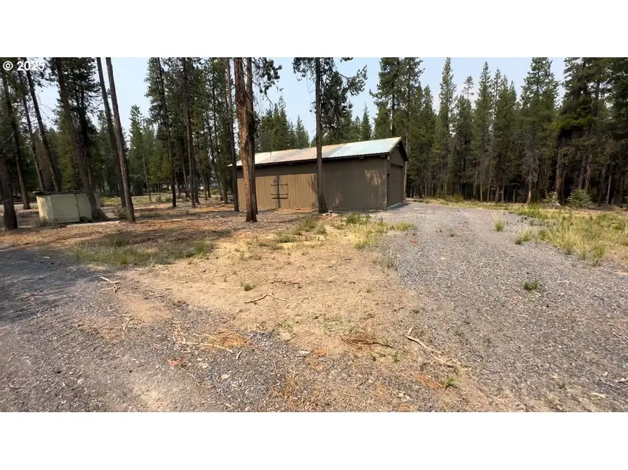 139917 Bear Skin Rd, Crescent Lake, OR 97733 - #2