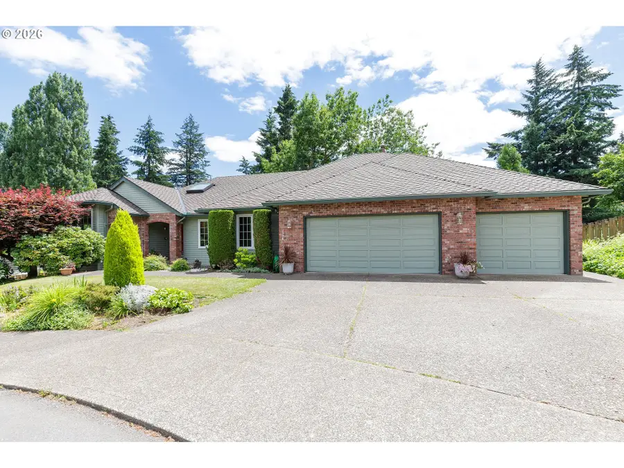 1326 Stonehaven Dr, Northwest Clackamas, OR 97068 - #2