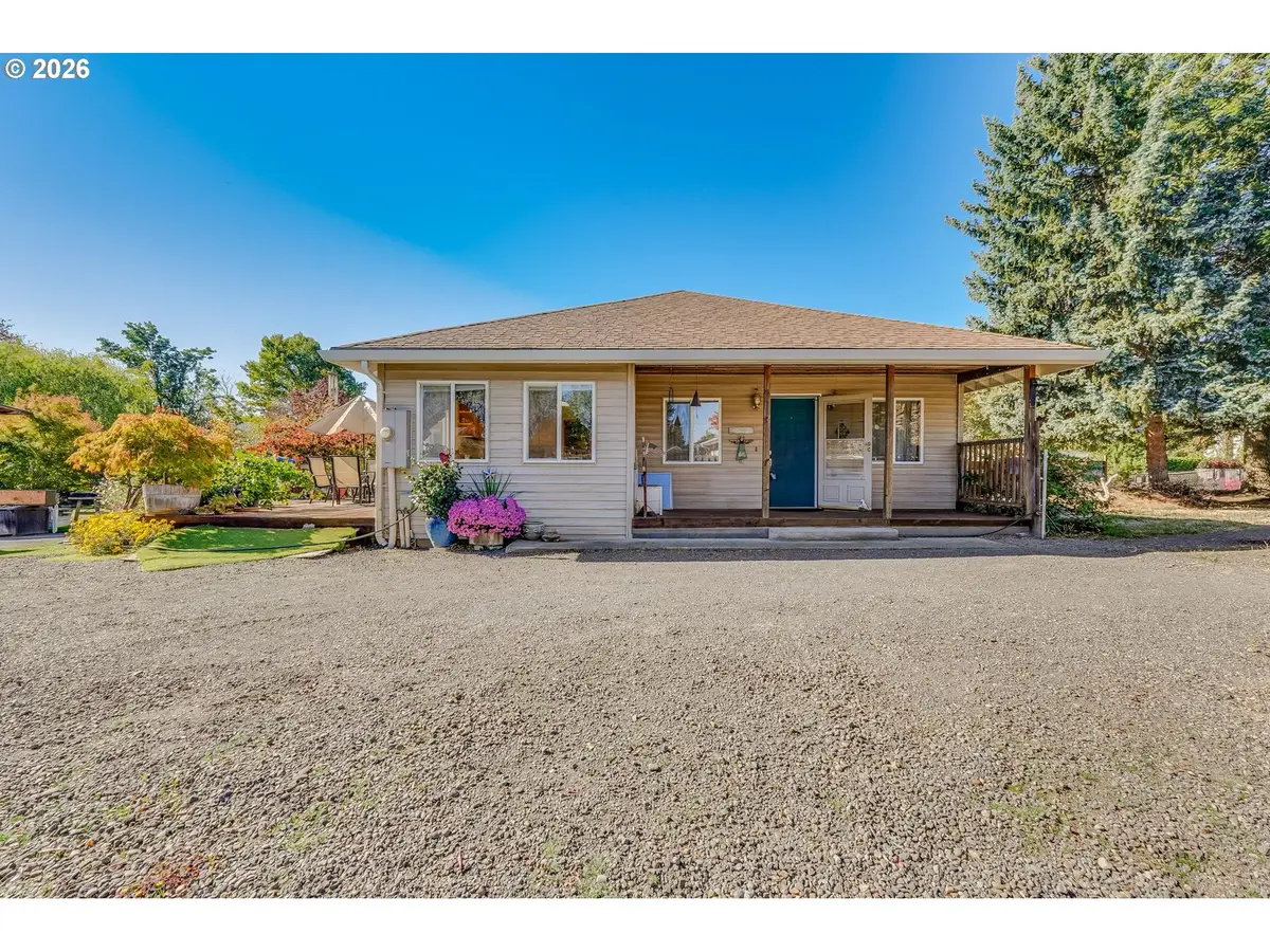 402 Warner Parrott Rd, Oregon City, OR 97045 - #1