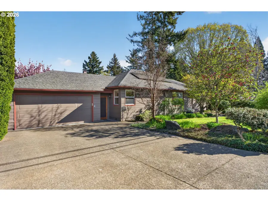 3270 SW Vista Dr, Portland, OR 97225 - #3
