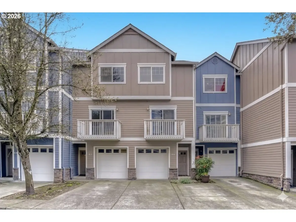 18465 SW Stepping Stone Dr #11, Beaverton, OR 97003 - #1