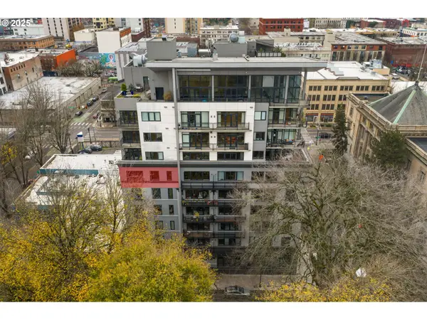 300 NW 8th Ave #601, Portland, OR 97209