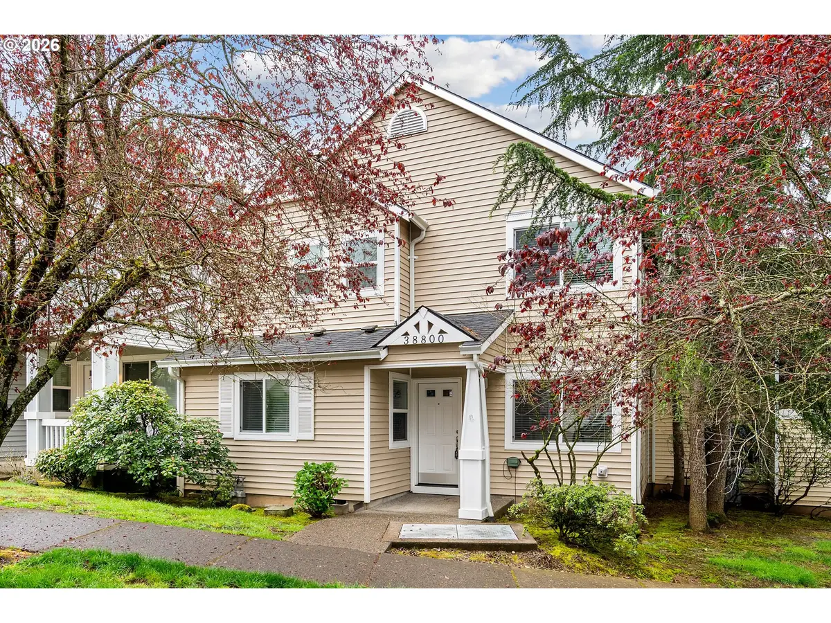 38800 Cascadia Village Dr, Sandy, OR 97055 - #1