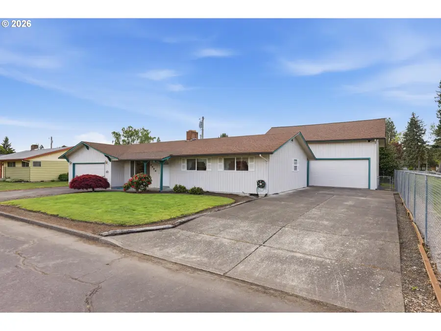 2925 17th Ave, Forest Grove, OR 97116 - #3