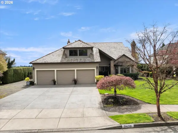 3430 Riverknoll Way, WestLinn, OR 97068