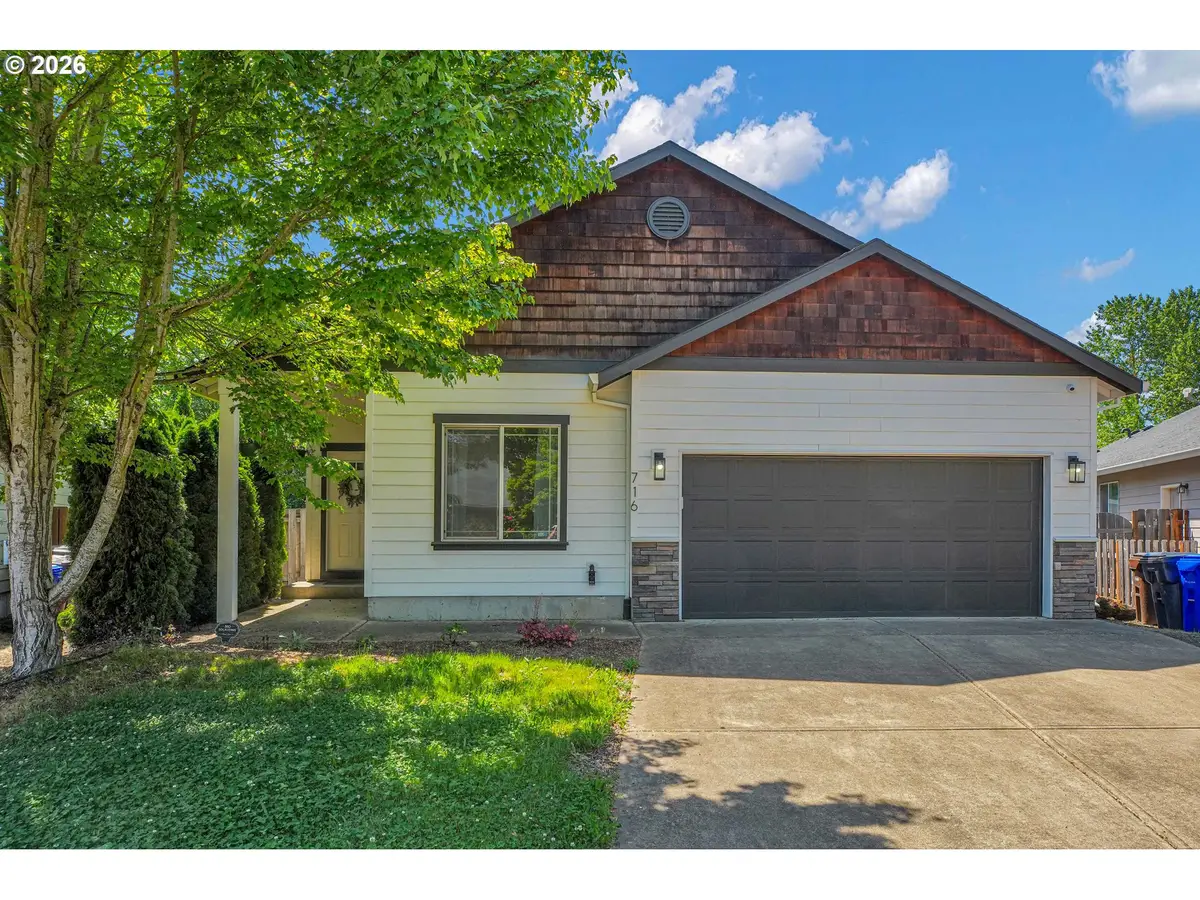 716 Eric Dr, Molalla, OR 97038 - #1