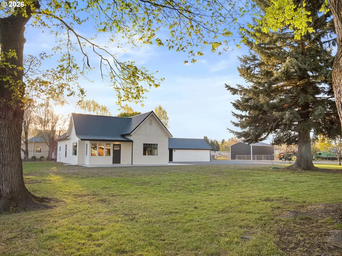 720 Esther Ave, Imbler, OR 97841 - #1