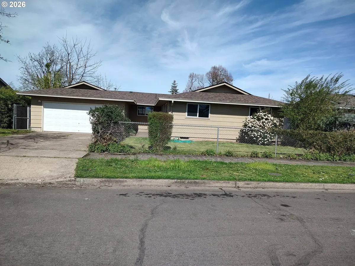 778 V St, Springfield, OR 97477 - #1
