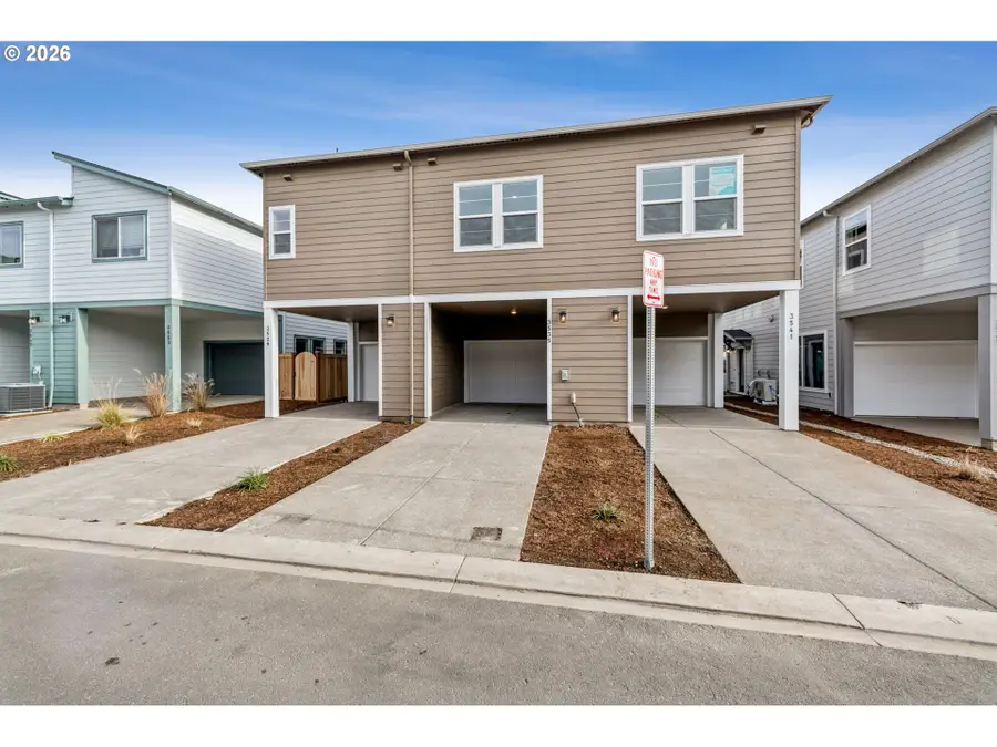 3535 SW 209th Ave, Hillsboro, OR 97123 - #2