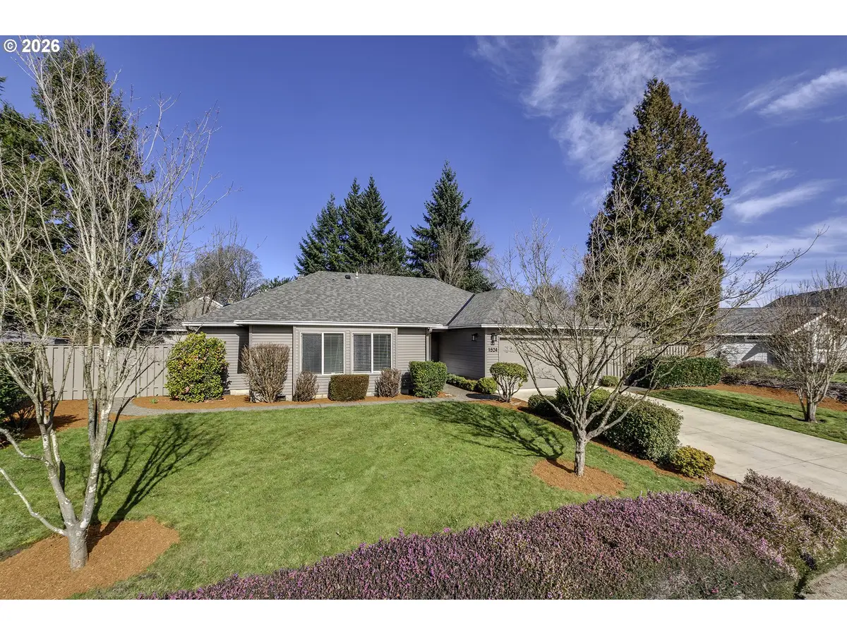 1524 NE Greensword Dr, Hillsboro, OR 97124 - #1