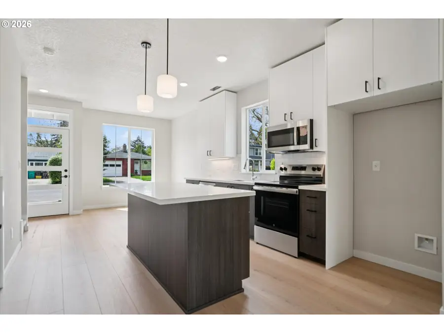 5971 SE Reedway St, Portland, OR 97206 - #2