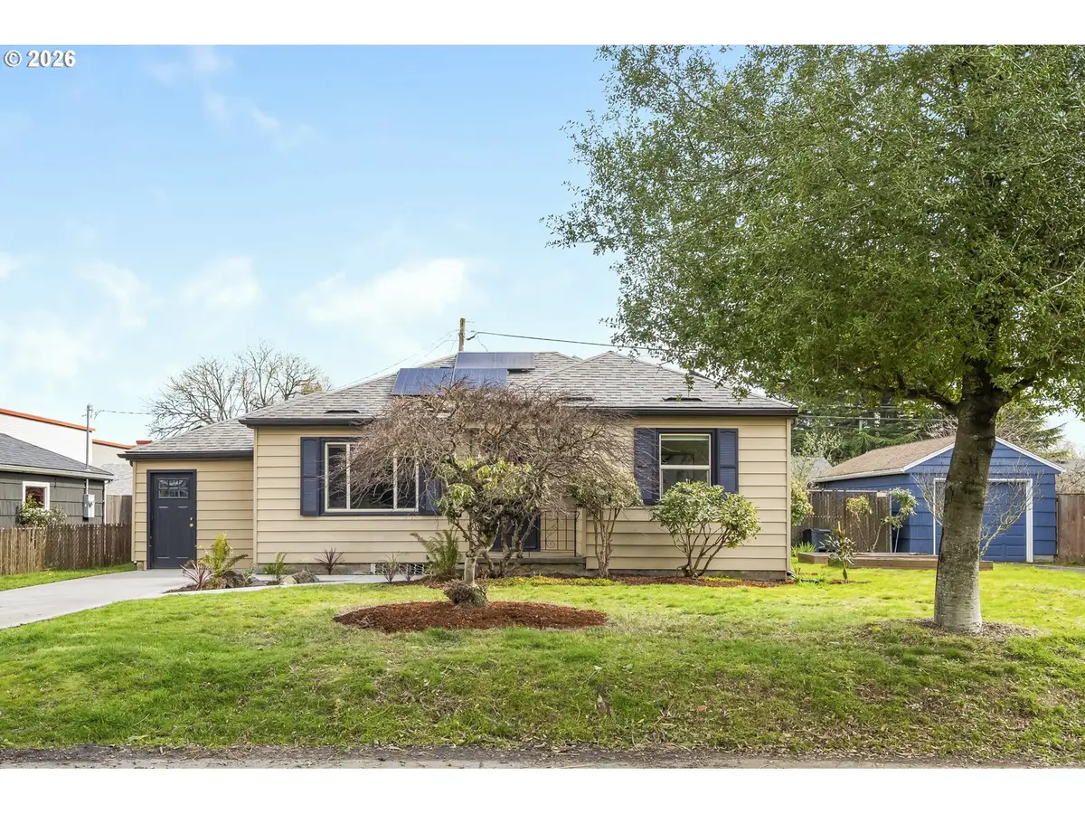 4920 NE 78th Pl, Portland, OR 97218 - #1