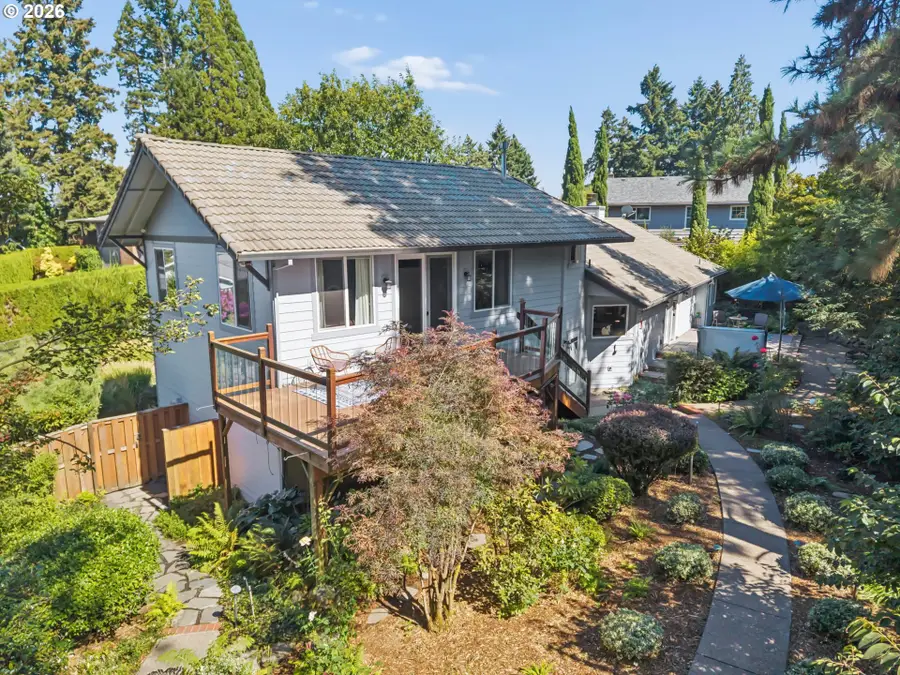 17295 Hanneman Ct, Gladstone, OR 97027 - #2