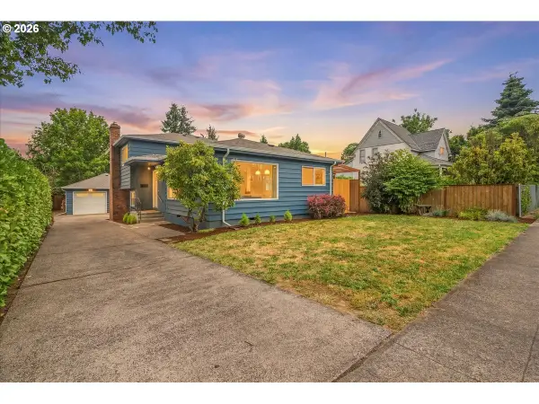 9005 N Central St, Portland, OR 97203