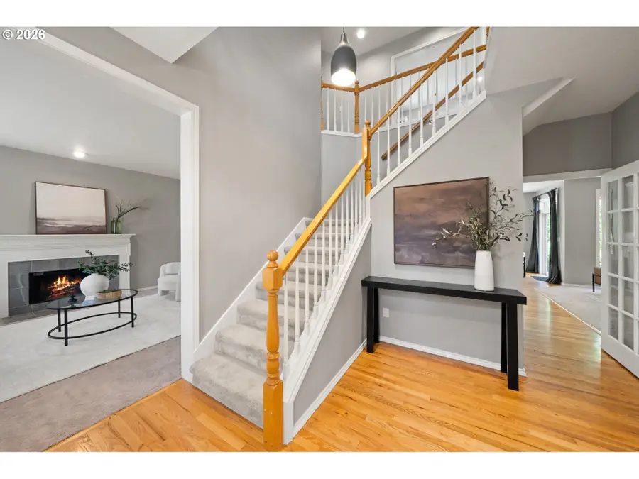 4896 Hastings Dr, Lake Oswego, OR 97035 - #3