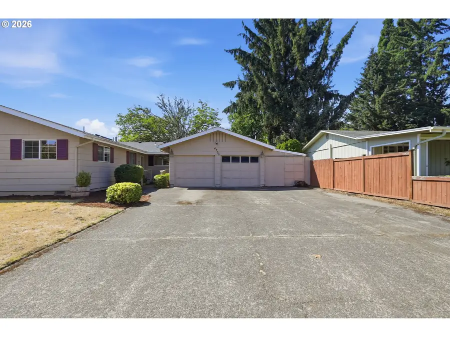 4700 Thunderbird St, Eugene, OR 97404 - #2