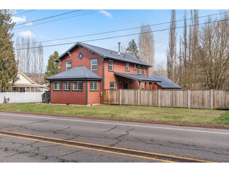 3141 Odell Hwy, Odell, OR 97031 - #2