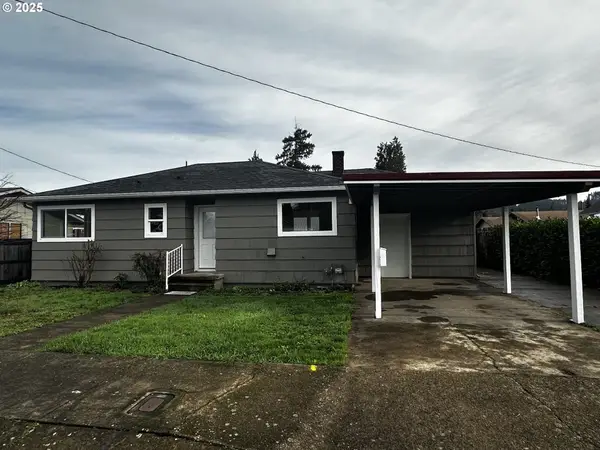 818 S 1st St, CottageGrove, OR 97424