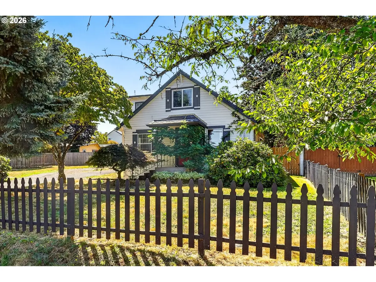 4520 SE Chase Rd, Gresham, OR 97080 - #1