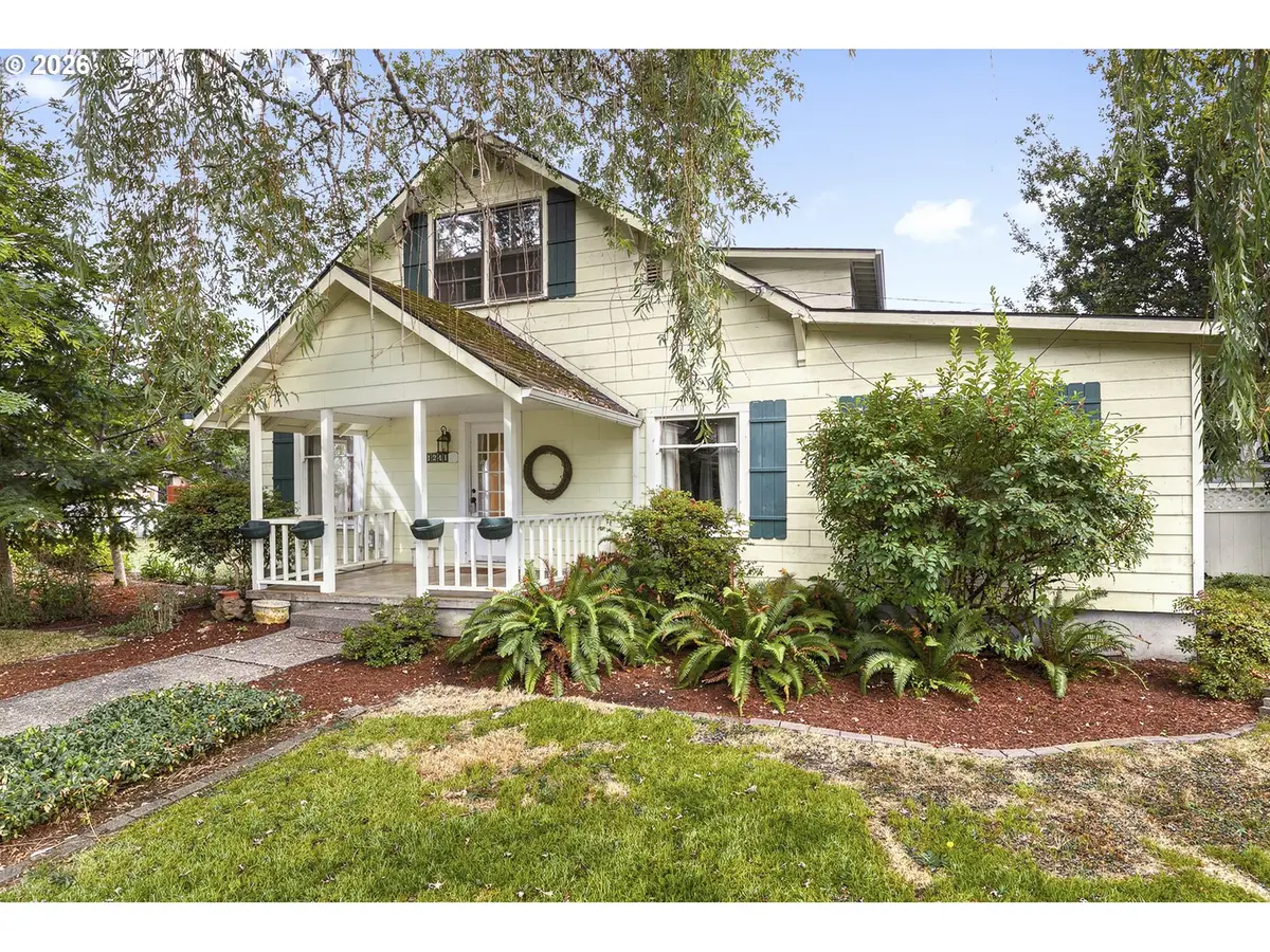 1241 Division St, Oregon City, OR 97045 - #1
