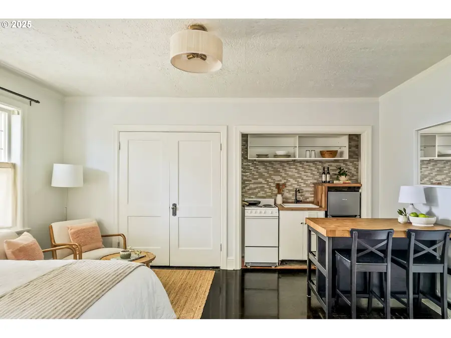 20 NW 16th Ave #404, Portland, OR 97209 - #2