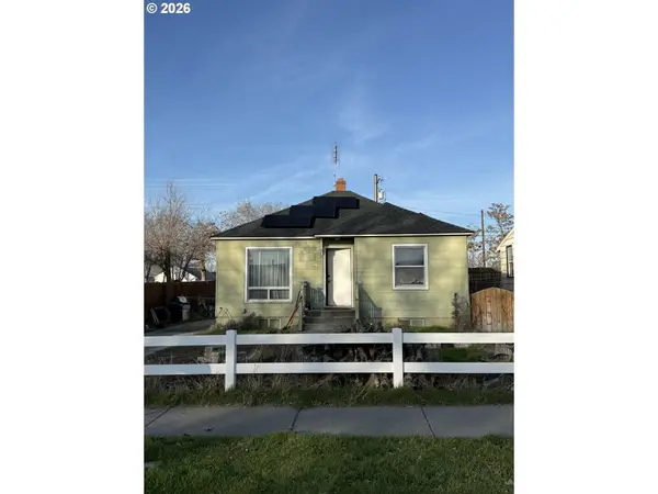 521 E Ridgeway Ave, Hermiston, OR 97838